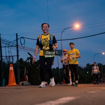 Runner Photo 1528413