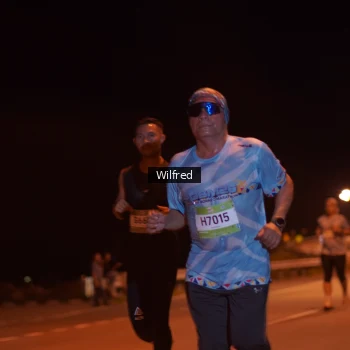 Runner Photo 1528425