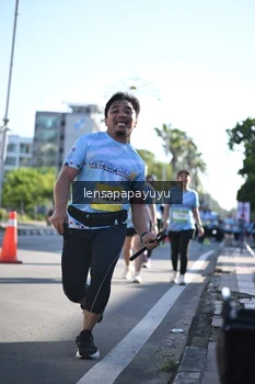 Runner Photo 1528442