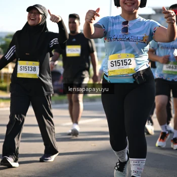 Runner Photo 1528579