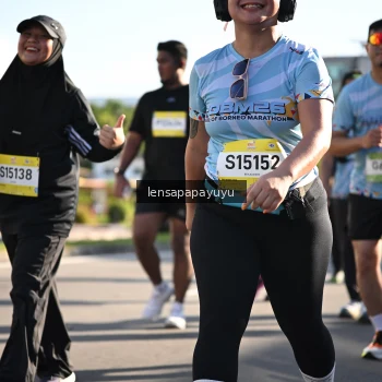Runner Photo 1528592