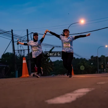 Runner Photo 1528629