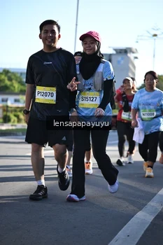 Runner Photo 1528731