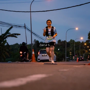 Runner Photo 1528748