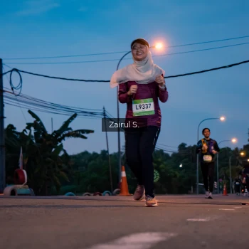 Runner Photo 1528763