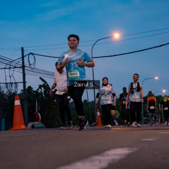 Runner Photo 1528839