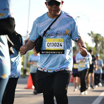Runner Photo 1528858