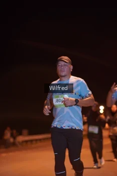 Runner Photo 1528919