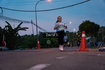 Runner Photo 1528930