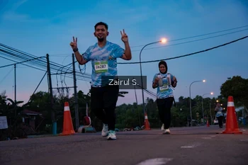 Runner Photo 1528953