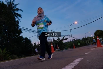 Runner Photo 1528960