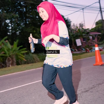 Runner Photo 1528993