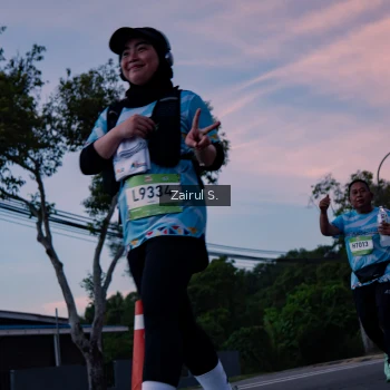 Runner Photo 1529076