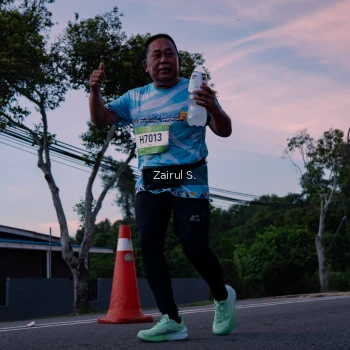 Runner Photo 1529079