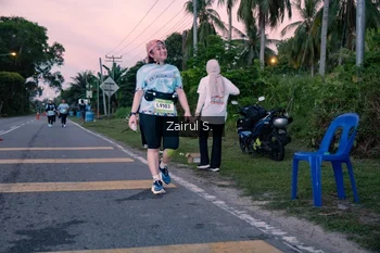 Runner Photo 1529097