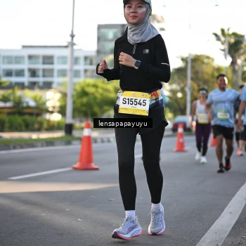Runner Photo 1529360