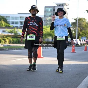 Runner Photo 1529656