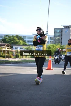 Runner Photo 1529716