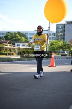 Runner Photo 1529746
