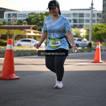 Runner Photo 1529970