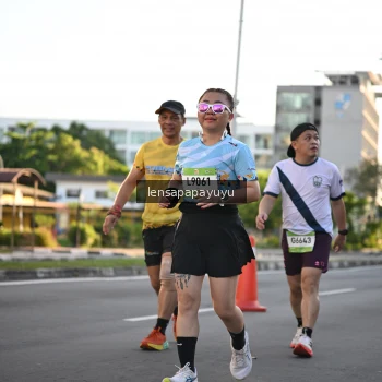 Runner Photo 1529992