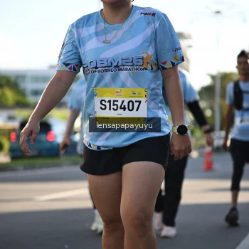 Runner Photo 1530008