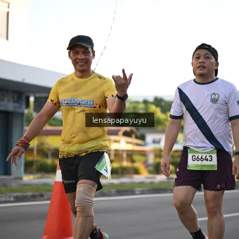 Runner Photo 1530021