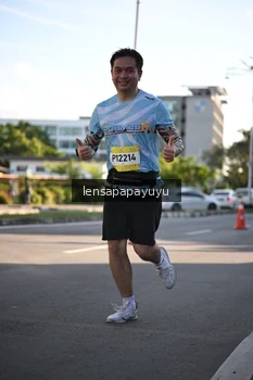 Runner Photo 1530063