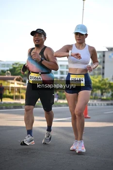 Runner Photo 1530064