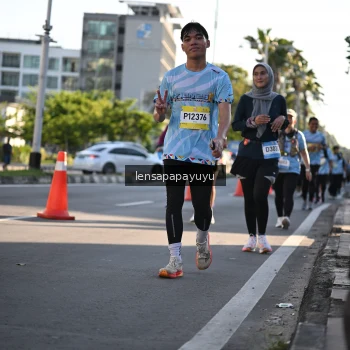 Runner Photo 1530072