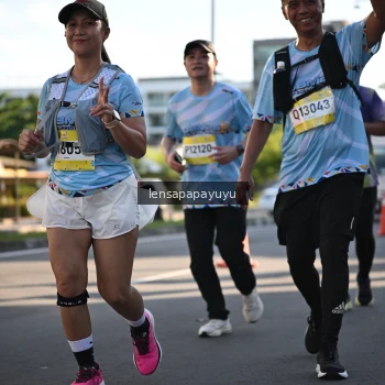 Runner Photo 1530131