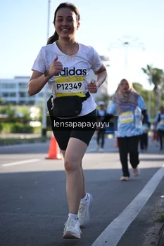 Runner Photo 1530175