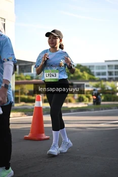 Runner Photo 1530182