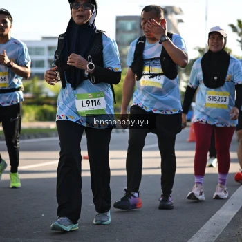 Runner Photo 1530246