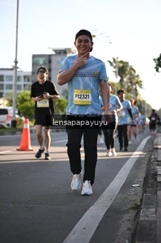 Runner Photo 1530381