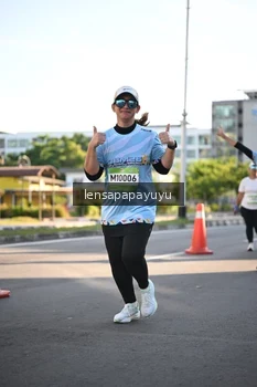 Runner Photo 1530390