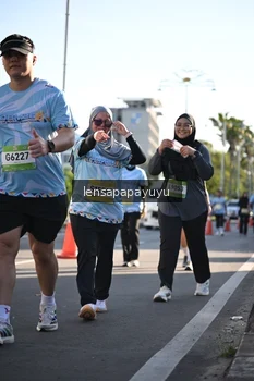Runner Photo 1530394