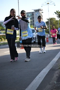 Runner Photo 1530533