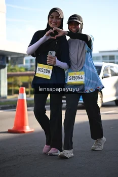 Runner Photo 1530554