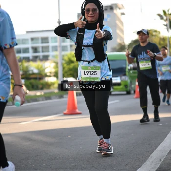 Runner Photo 1530655