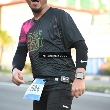 Runner Photo 1532267
