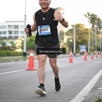 Runner Photo 1532271