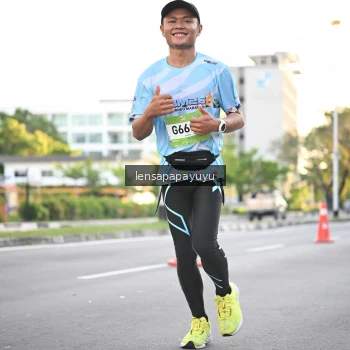 Runner Photo 1532305