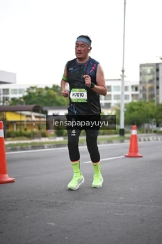 Runner Photo 1532429