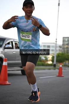Runner Photo 1532708