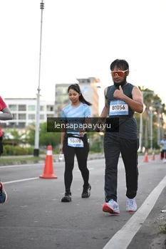 Runner Photo 1532866