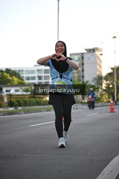 Runner Photo 1532867