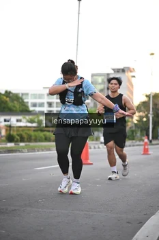 Runner Photo 1533717