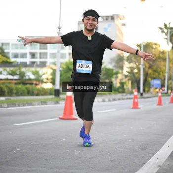 Runner Photo 1533768