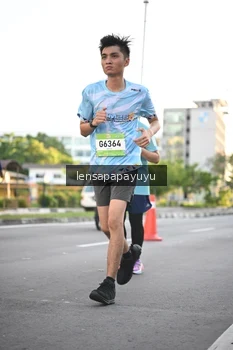 Runner Photo 1533787